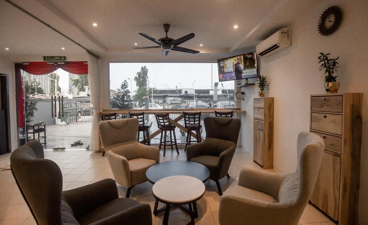 Amazing Home Inn George Town Homestay